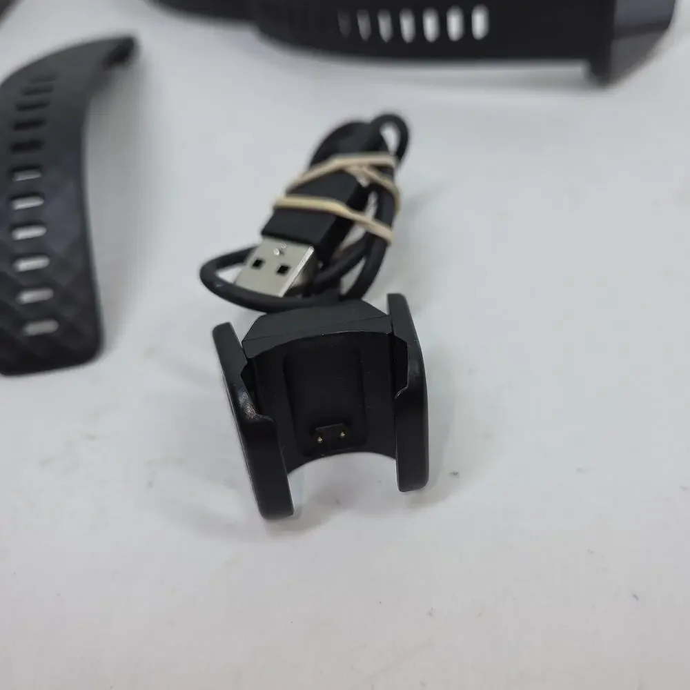 Fitbit Versa Smart Watch Lot For Repair